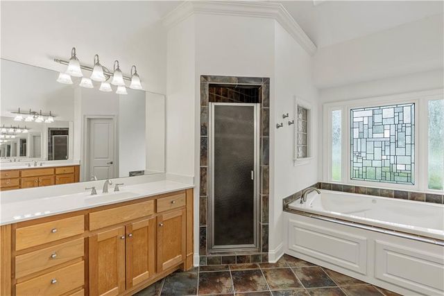 388 Della Walk Court SW, Lilburn, GA 30047