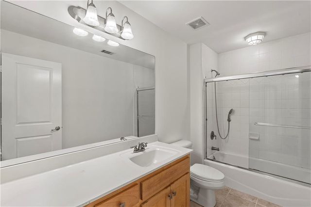 388 Della Walk Court SW, Lilburn, GA 30047