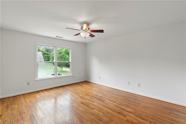 388 Della Walk Court SW, Lilburn, GA 30047