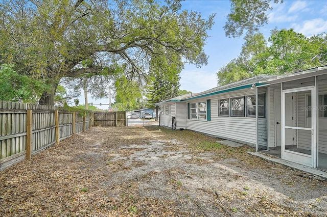 345 S TUTTLE AVENUE, Sarasota, FL 34237