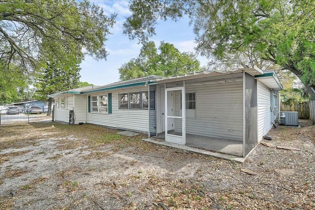 345 S TUTTLE AVENUE, Sarasota, FL 34237