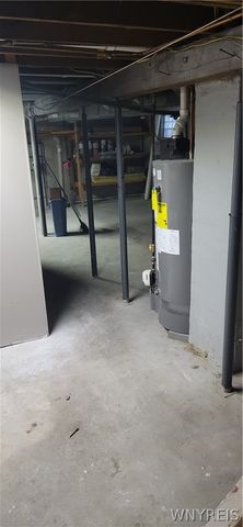 240 78th Street, Niagara Falls, NY 14304