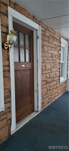 240 78th Street, Niagara Falls, NY 14304