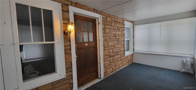 240 78th Street, Niagara Falls, NY 14304