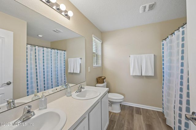 2327 EVENING OAKS Lane, Green Cove Springs, FL 32043