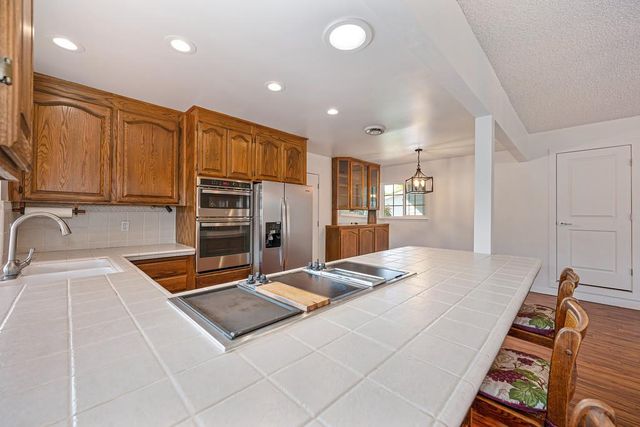 2407 Masoni Way, Rancho Cordova, CA 95670