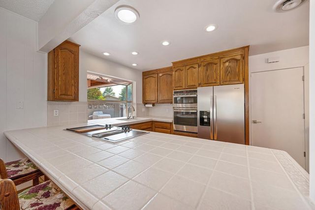2407 Masoni Way, Rancho Cordova, CA 95670