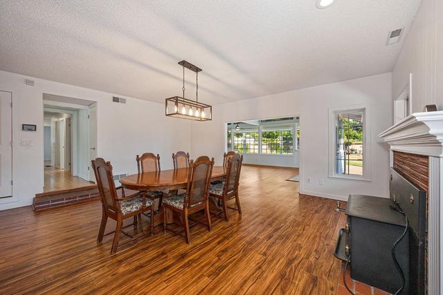 2407 Masoni Way, Rancho Cordova, CA 95670