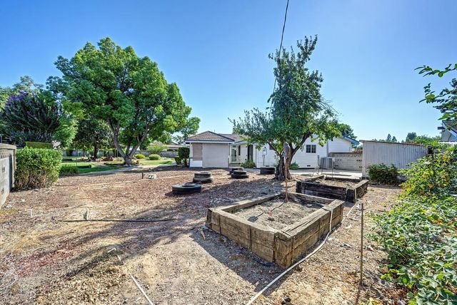 2407 Masoni Way, Rancho Cordova, CA 95670