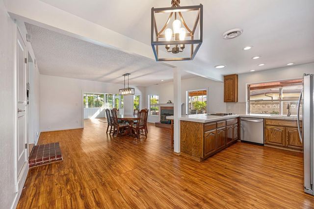 2407 Masoni Way, Rancho Cordova, CA 95670