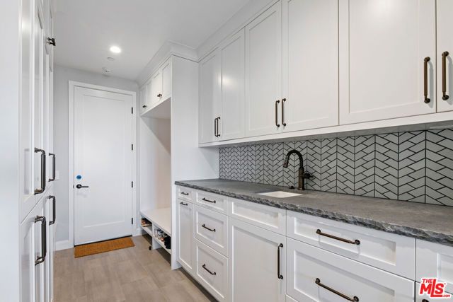 27148 Carrita Road, Malibu, CA 90265