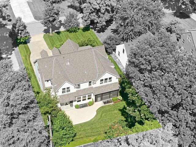 5331 Falmouth Road, Fairway, KS 66205