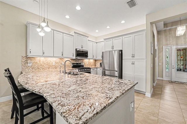 30867 LINDENTREE DRIVE, Wesley Chapel, FL 33543