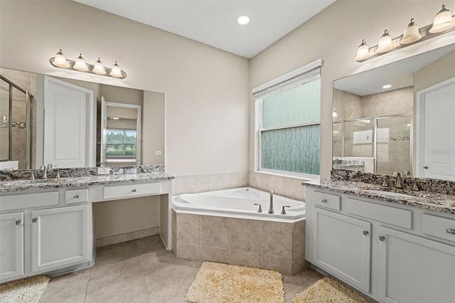 30867 LINDENTREE DRIVE, Wesley Chapel, FL 33543