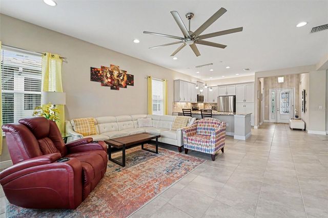 30867 LINDENTREE DRIVE, Wesley Chapel, FL 33543