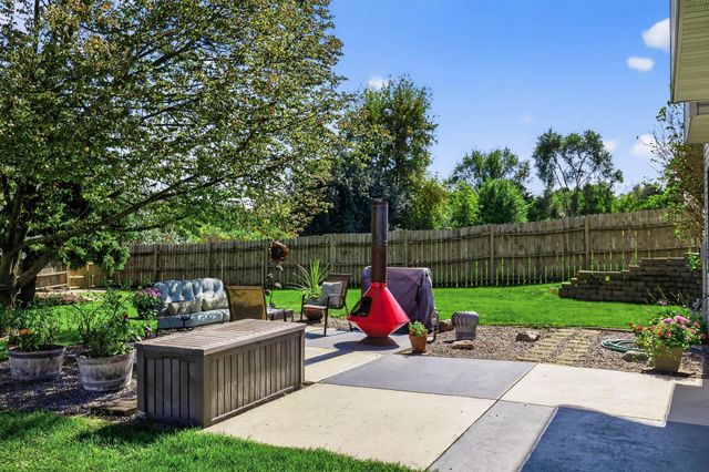 5914 Crossandra Street SE, Prior Lake, MN 55372