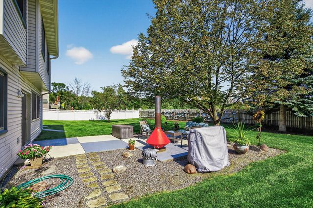 5914 Crossandra Street SE, Prior Lake, MN 55372