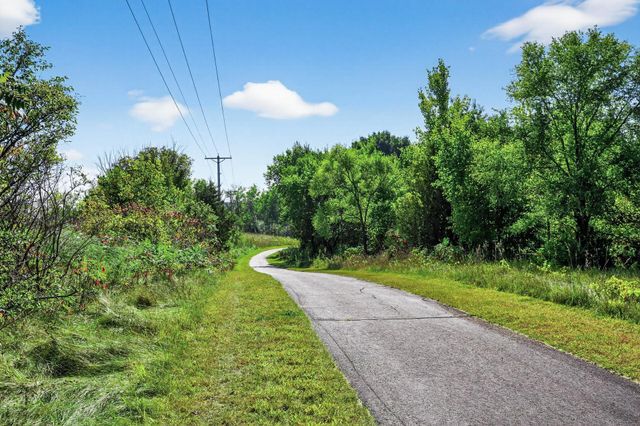 5914 Crossandra Street SE, Prior Lake, MN 55372