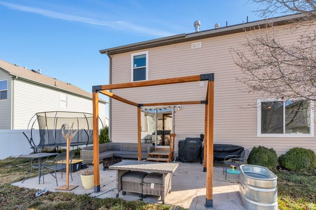 322 SPANISH FIELDS DR, Spanish Fork, UT 84660