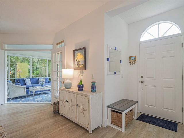 1385 Winding Oaks Circle W 703, Vero Beach, FL 32963