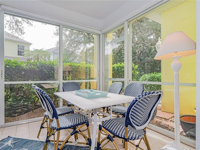 1385 Winding Oaks Circle W 703, Vero Beach, FL 32963