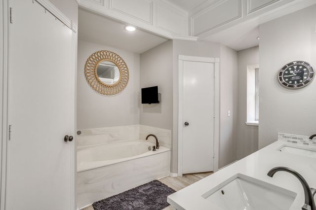 2637 Surrey Woods Road, Flower Mound, TX 75028