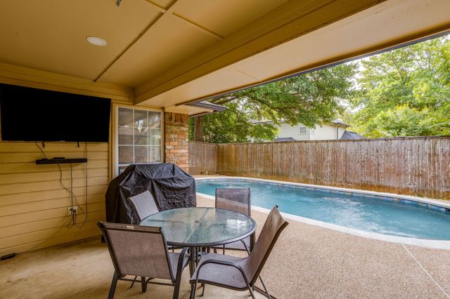 2637 Surrey Woods Road, Flower Mound, TX 75028