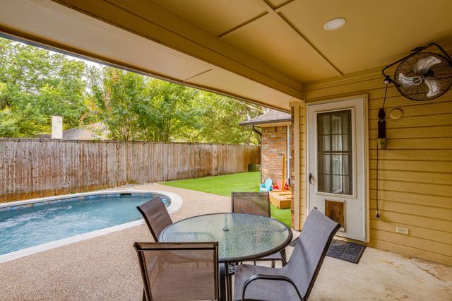 2637 Surrey Woods Road, Flower Mound, TX 75028