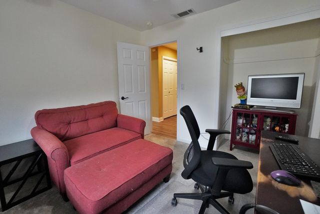 1230 W Sierra Avenue, Fresno, CA 93711