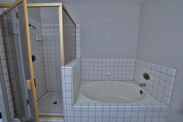 1230 W Sierra Avenue, Fresno, CA 93711