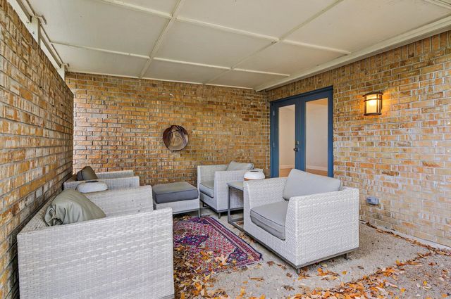 3701 Hulen Park Drive, Fort Worth, TX 76109