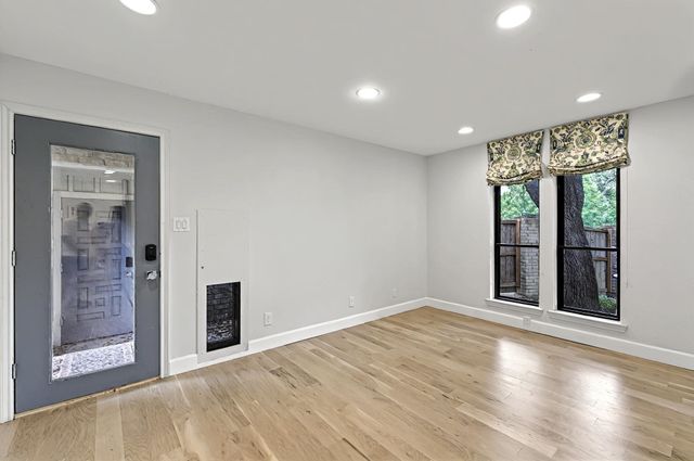 3701 Hulen Park Drive, Fort Worth, TX 76109