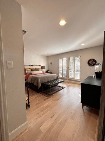 3701 Hulen Park Drive, Fort Worth, TX 76109