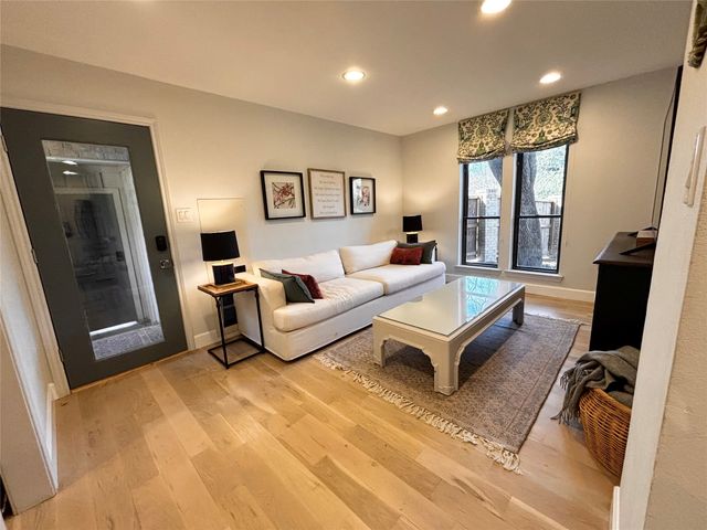3701 Hulen Park Drive, Fort Worth, TX 76109