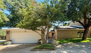 3701 Hulen Park Drive, Fort Worth, TX 76109