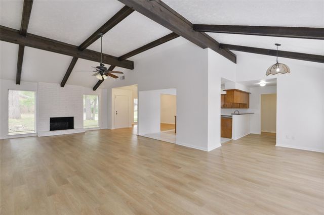 3206 Cascade Creek Drive, Houston, TX 77345