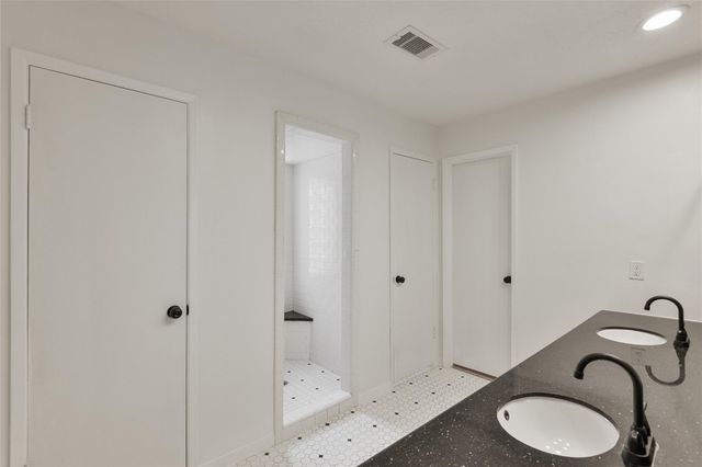 3206 Cascade Creek Drive, Houston, TX 77345