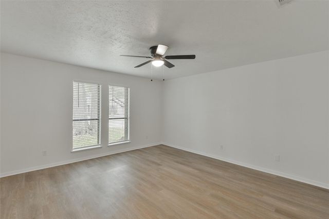 3206 Cascade Creek Drive, Houston, TX 77345