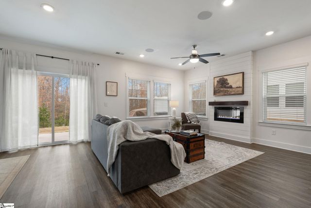 100 Grey Oak Trail, Greer, SC 29650