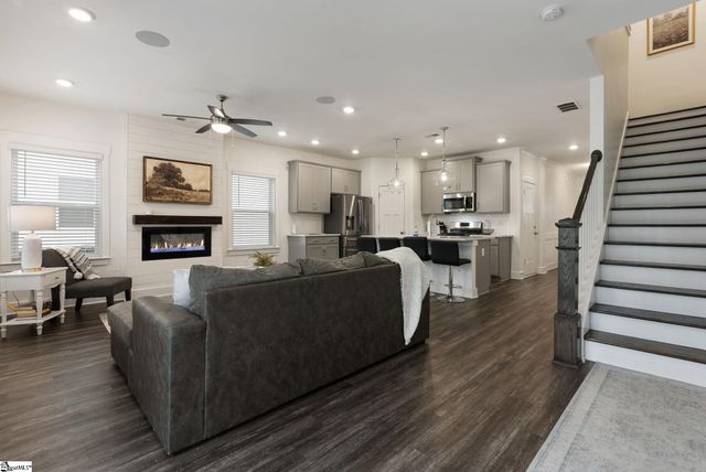 100 Grey Oak Trail, Greer, SC 29650