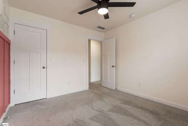 100 Grey Oak Trail, Greer, SC 29650