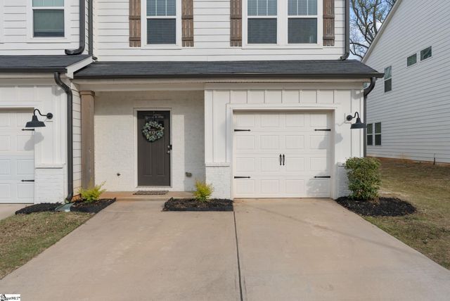 100 Grey Oak Trail, Greer, SC 29650