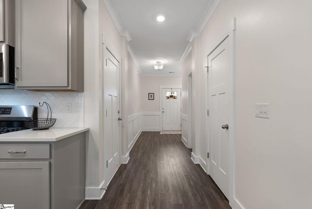 100 Grey Oak Trail, Greer, SC 29650