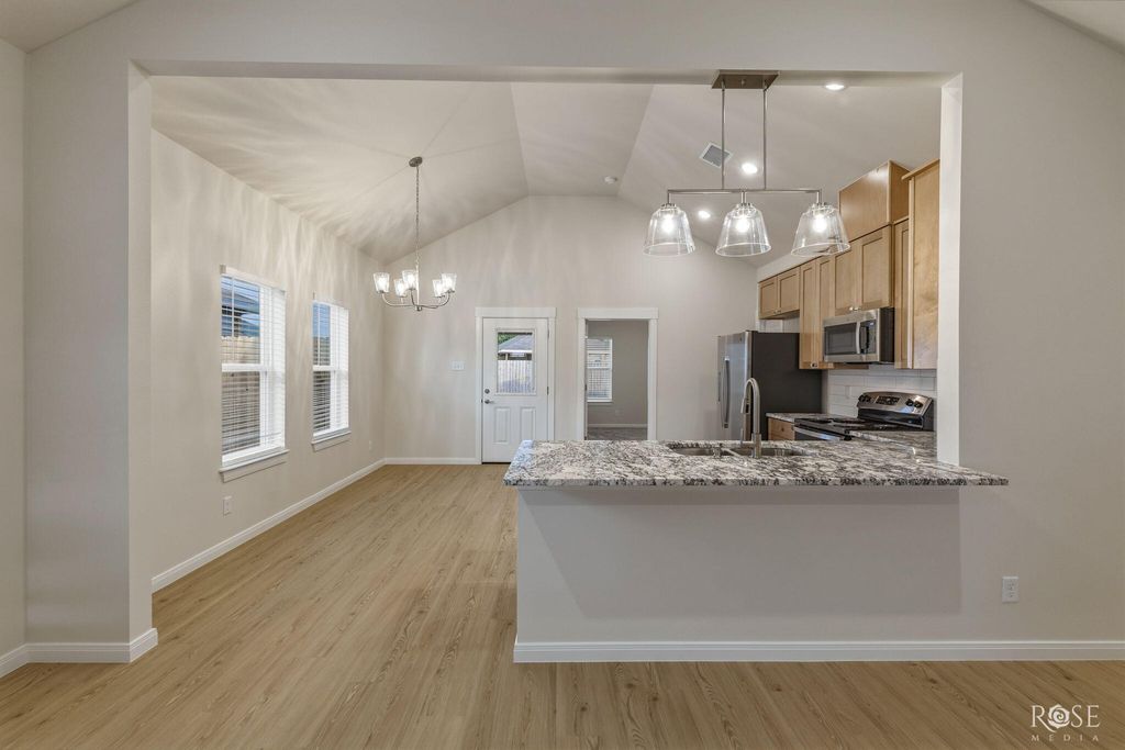 Image 8 of property listing at 6109 Mountain Forest Drive, San Angelo, TX 76904