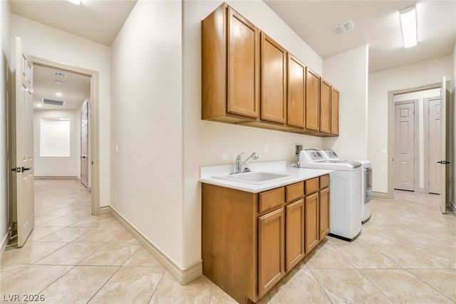 3694 Cameron Paul Court, Las Vegas, NV 89139