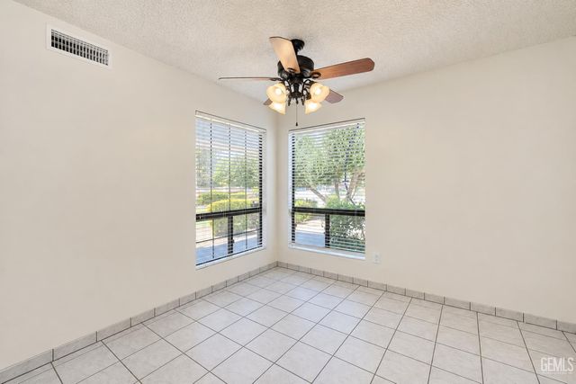 7609 Norris Road, Bakersfield, CA 93308