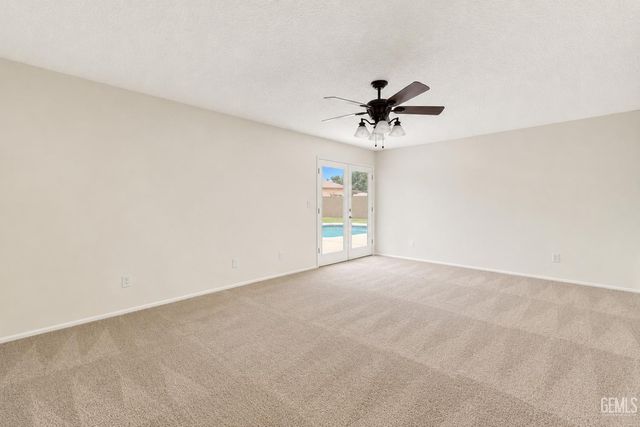7609 Norris Road, Bakersfield, CA 93308