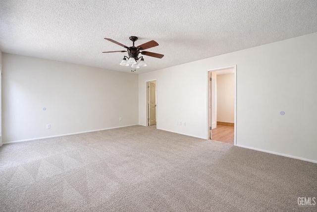 7609 Norris Road, Bakersfield, CA 93308