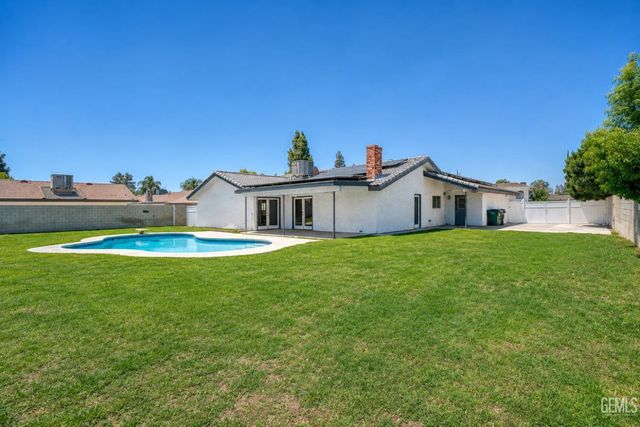 7609 Norris Road, Bakersfield, CA 93308