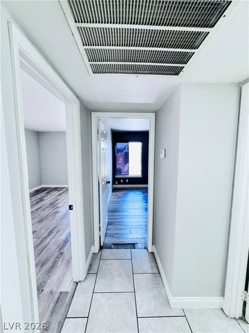 3671 Villa Knolls East Drive, Las Vegas, NV 89120